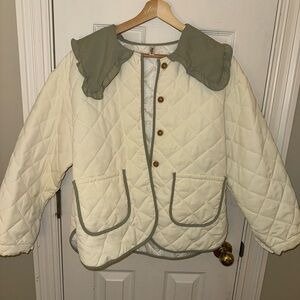 Women's Quilted Jacket with Ruffle Collar